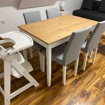 Ferienwohnung Mit Grosser Dachterrasse Apartment Bielefeld