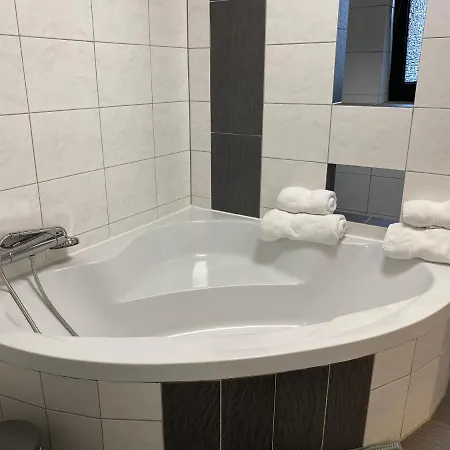 Ferienwohnung Mit Grosser Dachterrasse Appartamento