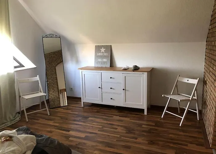 Ferienwohnung Mit Grosser Dachterrasse * 比勒费尔德